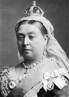 425px-Queen_Victoria_by_Bassano